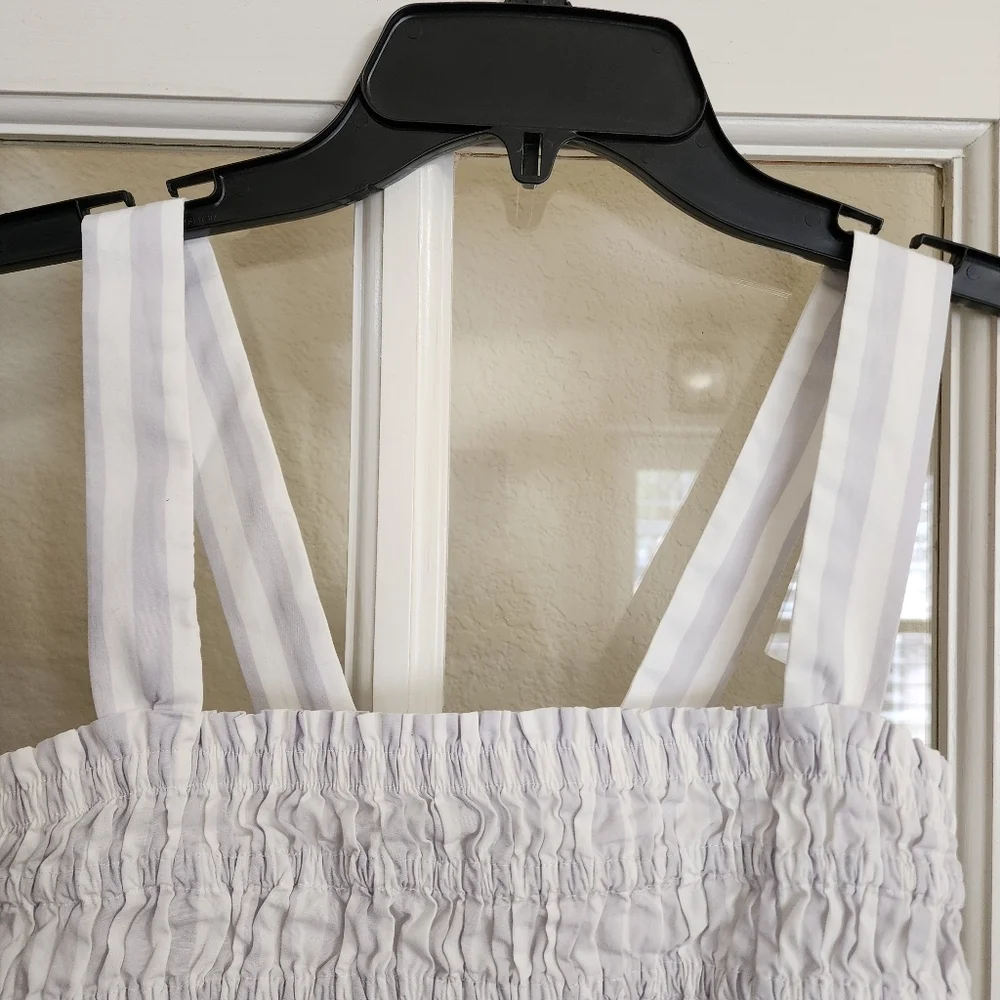J.Crew White Gray Stripe Smocked Crop Top XS Cotton Tank BI479
